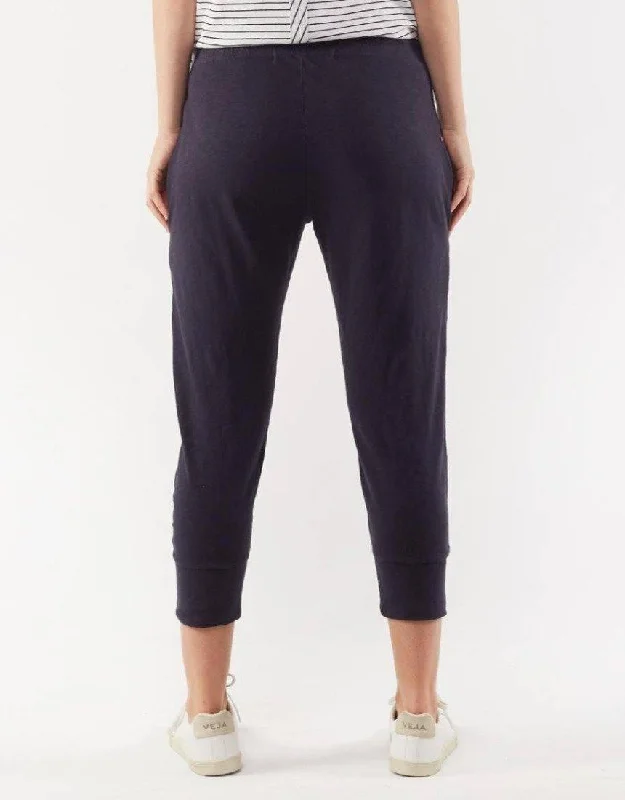 3/4 Brunch Pants - Navy