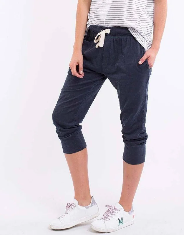 3/4 Brunch Pants - Navy