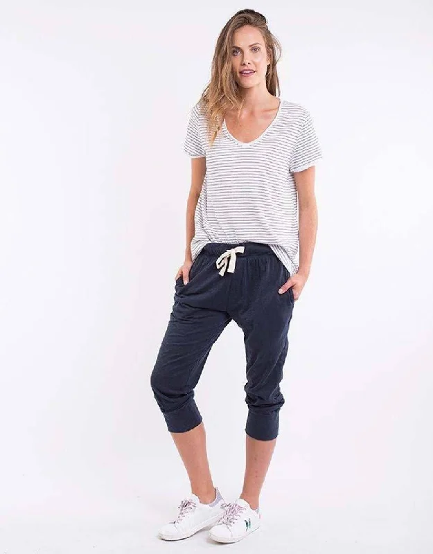 3/4 Brunch Pants - Navy