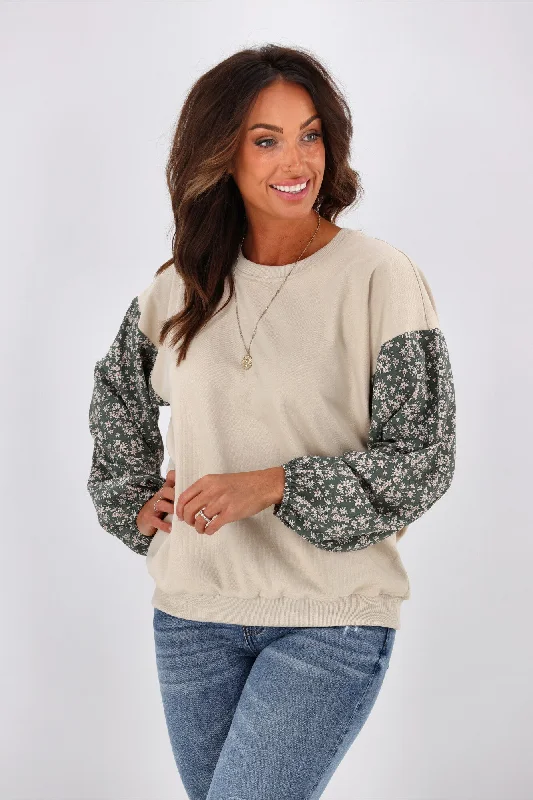 Shine On label Sabine Floral Sleeve Crew Top Oatmeal